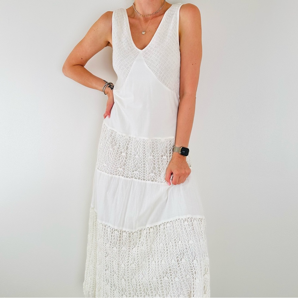 V Christina Maxi crochet sleeveless boho V-neck smocked dress - Picture 5 of 11